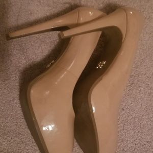 Vera wang shoes